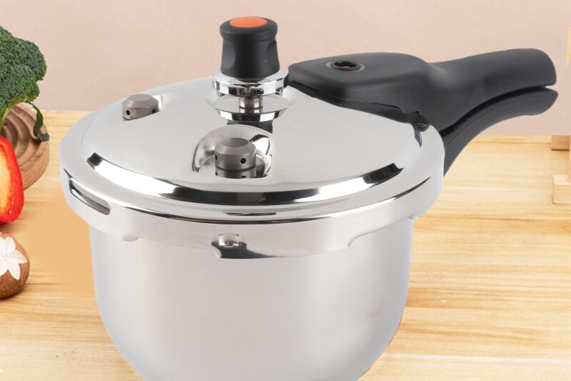 The Advantages of Using a Stainless Steel Pressure Cooker: Quick, Safe, and Flavorful